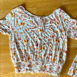 American Eagle Long Sleeve shirt (s)
